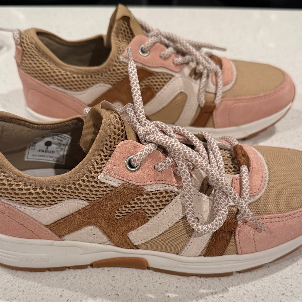 Women's Tan and Pink Sneakers - Picture 4 of 6